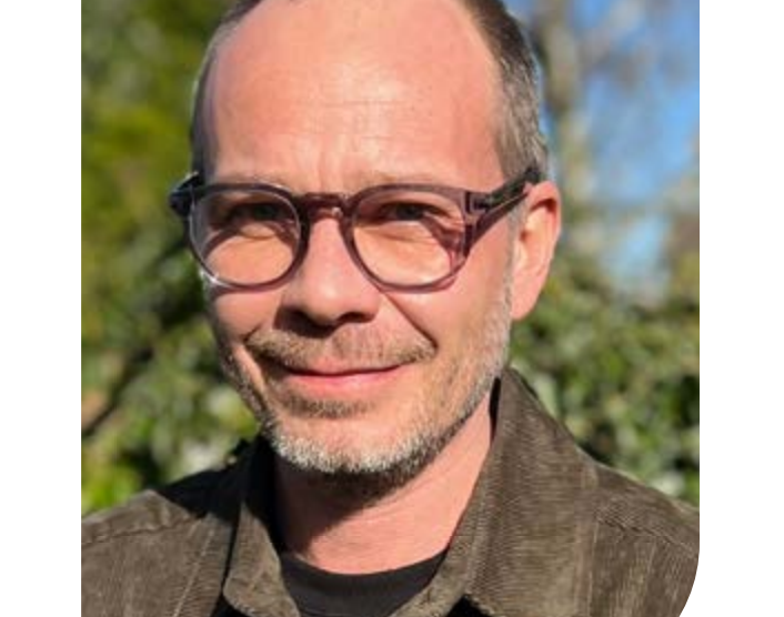 Misinformation, Disinformation, and Your Secret Weapon in the AI Age